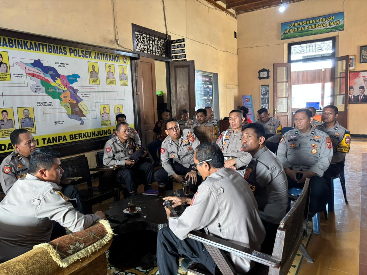 Gambar WhatsApp 2025-10-30 pukul 10.01.20_3d8b8b8d