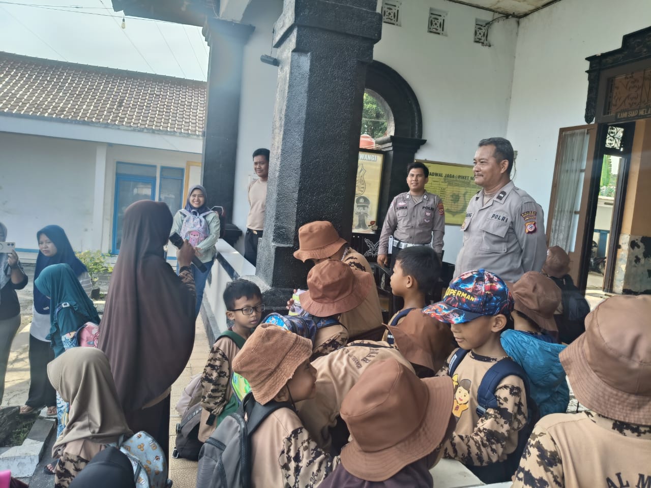 Gambar WhatsApp 2025-10-31 pukul 09.26.54_9b407982